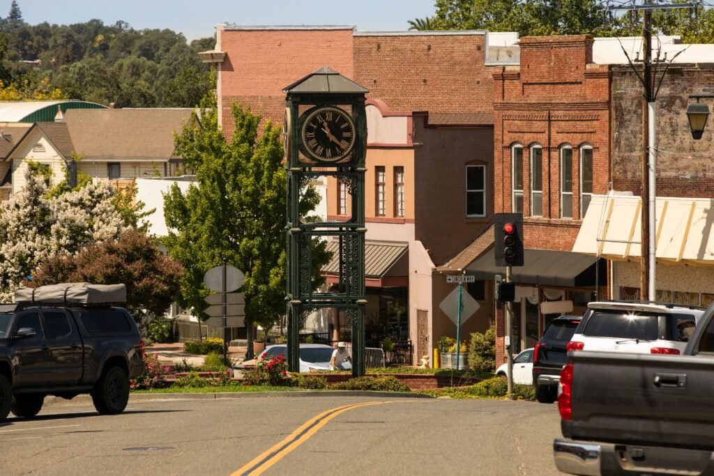 Morning,Light,Shines,On,Historic,Downtown,Auburn,,California,,Usa.